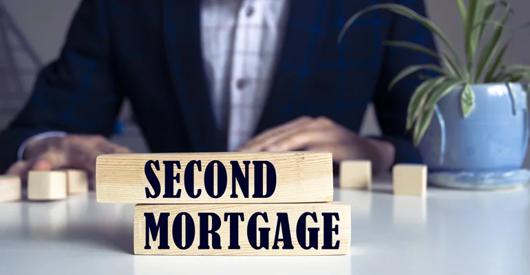 What Canadians Need To Know About Second Mortgages